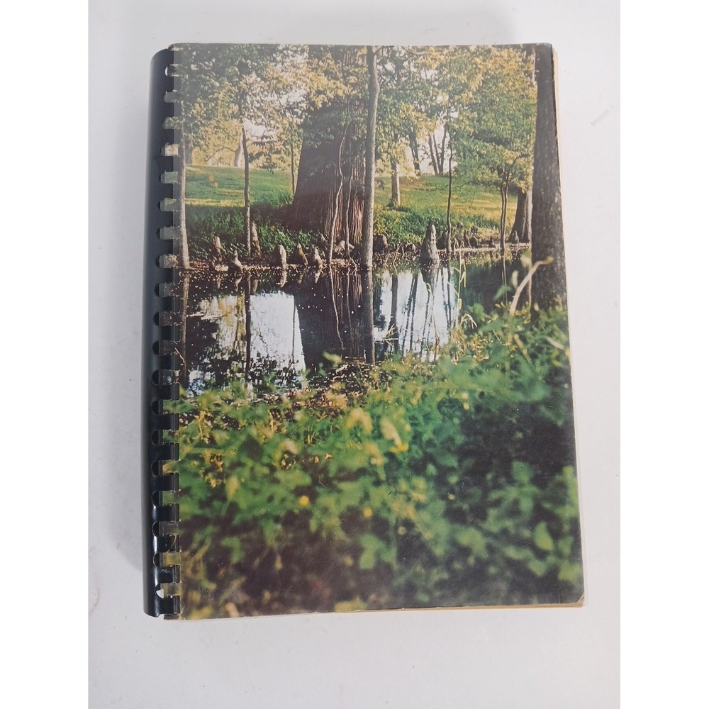 Bayou Cuisine Indianola Mississippi St. Stephens Episcopal Cookbook Vintage